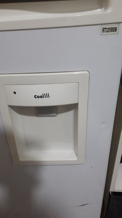 Холодильник SAMSUNG