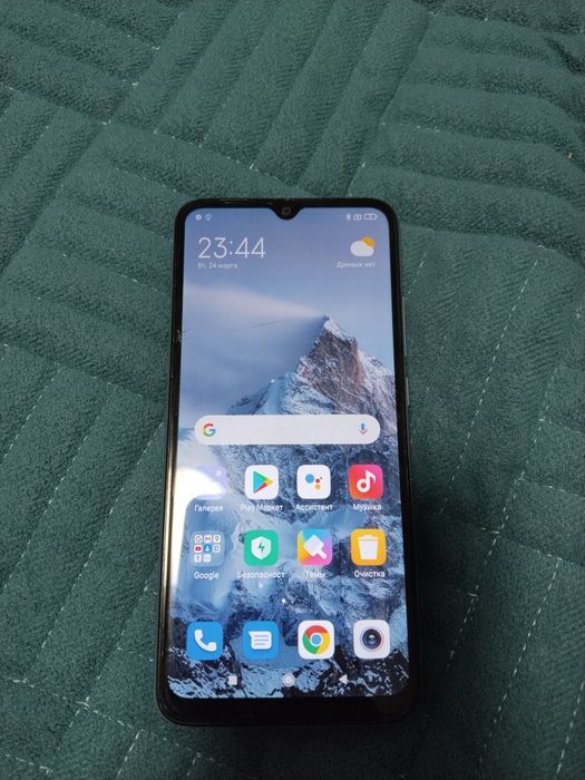 Продается смартфон