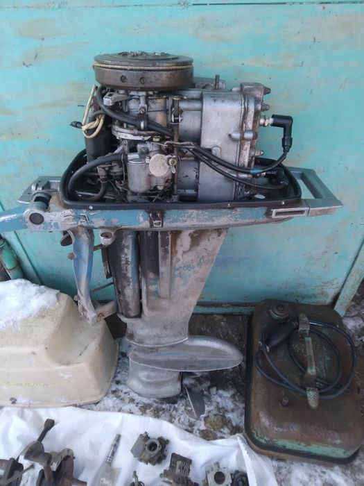 Продам лодочный мотор