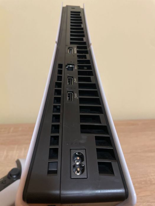 PLAYSTATION 5 SLIM - чисто нов джойстик