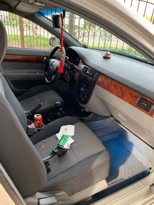 Lasseti sotiladi holati yaxshi narxini kelishamiz