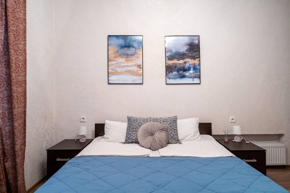 1 комнатная квартира посуточно Момышулы