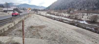 Teren + casa + anexe, Loc Vama, Suceava