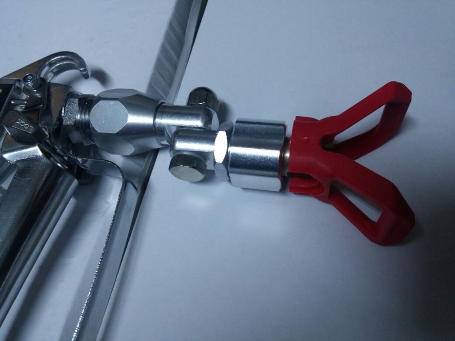 Ъглов накрайник за безвъзушно боядисване