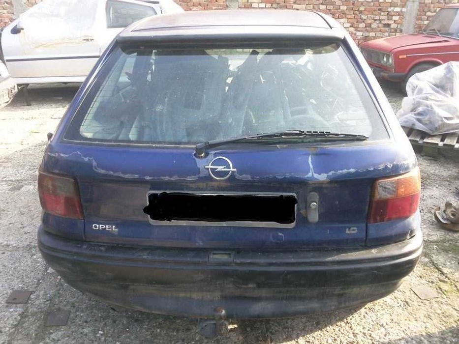 Опел  астра  1.6 моно