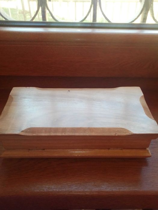 Продавам  кутия за бижута