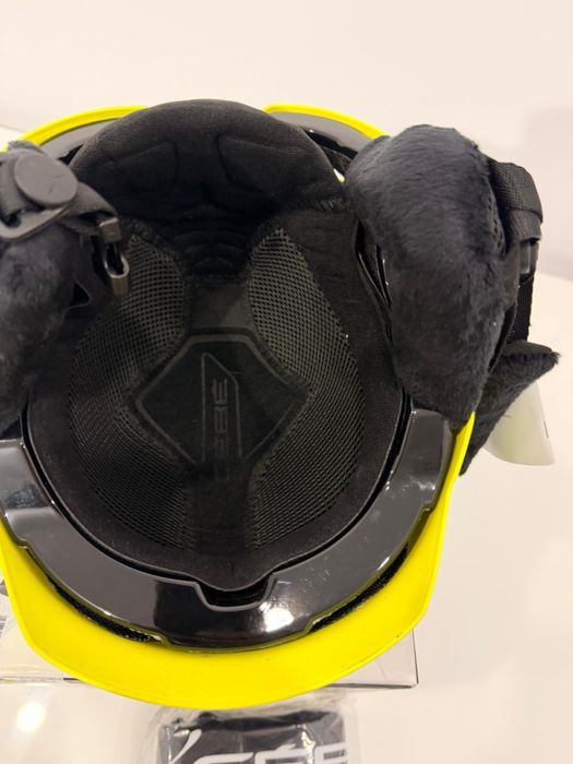 Vand casca ski/ snowboard Cebe noua