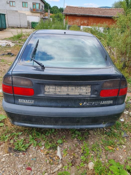 Рено Лагуна 1.8 Renault Laguna 1.8 на части