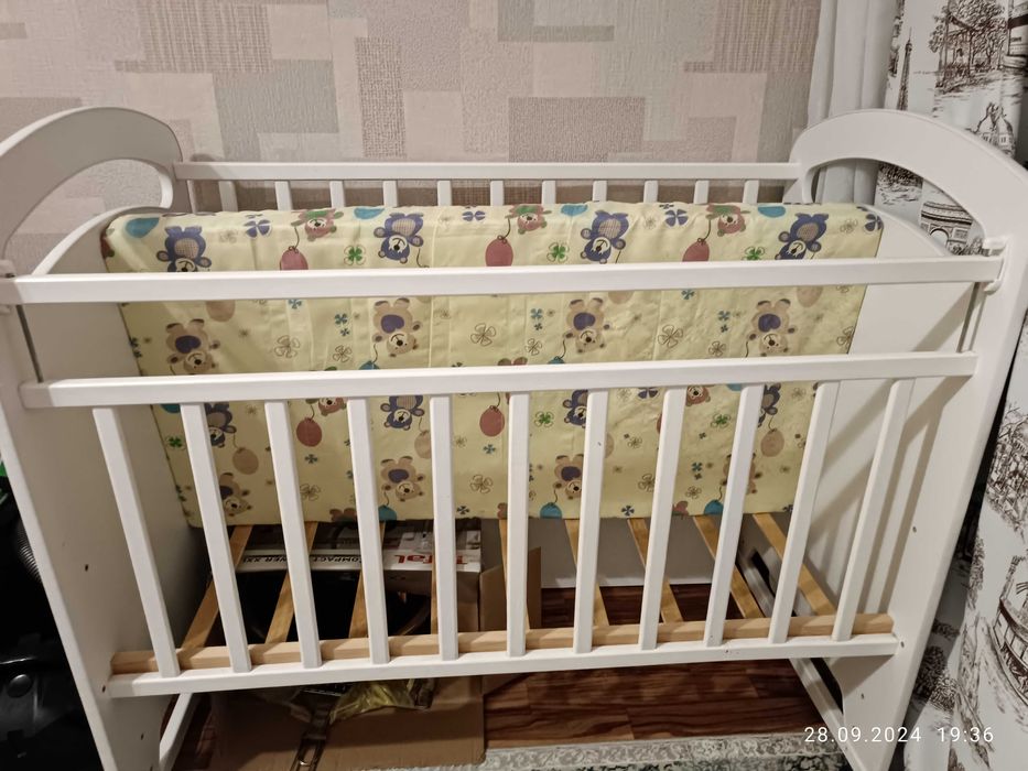 Кроватка Маятник