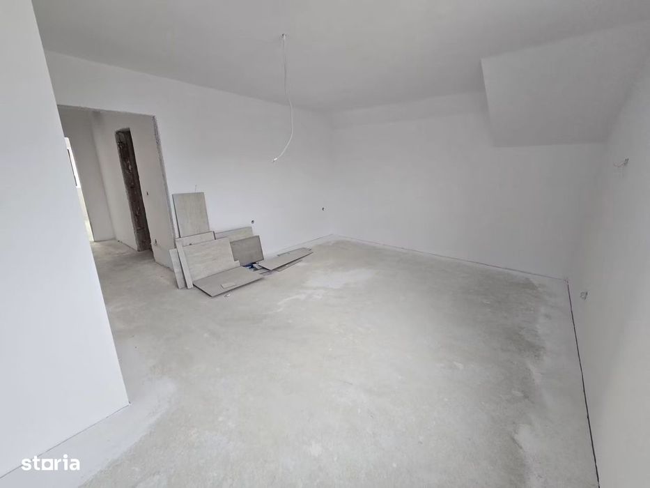 Duplex modern într-o locație centrală Toate utilitatile / Asfalt