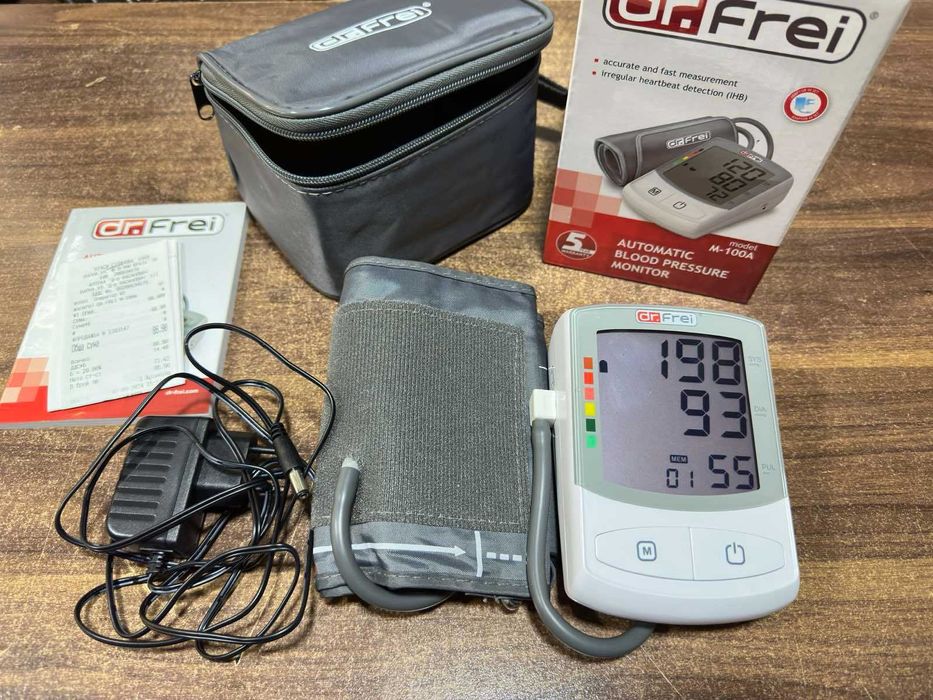 Автоматичен апарат за кръвно налягане Dr. Frei M-100A НОВ