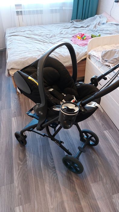 Cybex eezy s plus  и qloud q