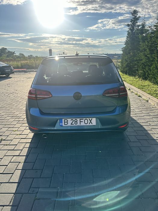 Volkswagen Golf 7 / DSG / Distronic / Masaj