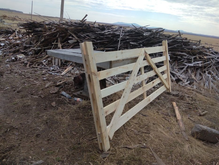 Заборы щиты доски