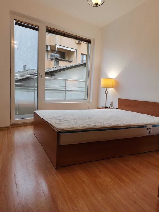 3-стаен обзаведен монолит в сърцето на Кършияка