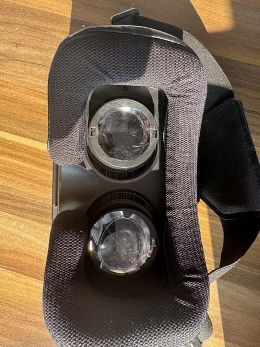 GOJI VR очила за виртуална реалност