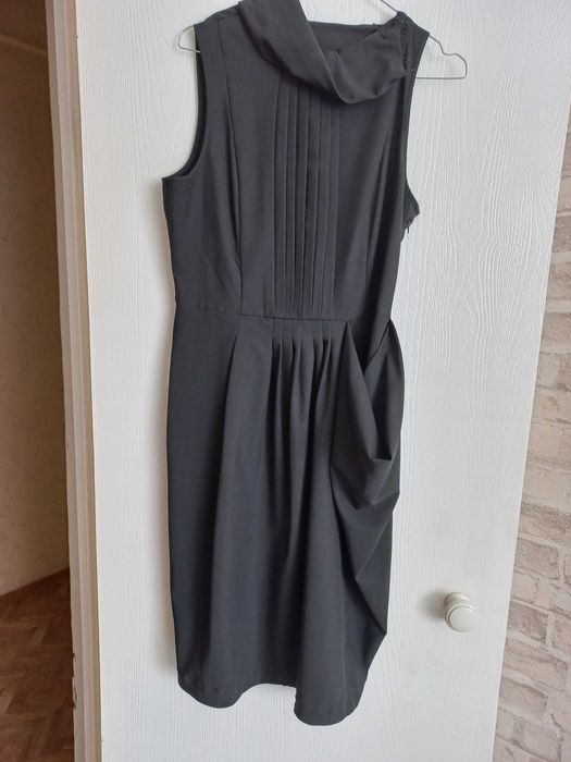 Платья жен. р.44-46 новое и б/у