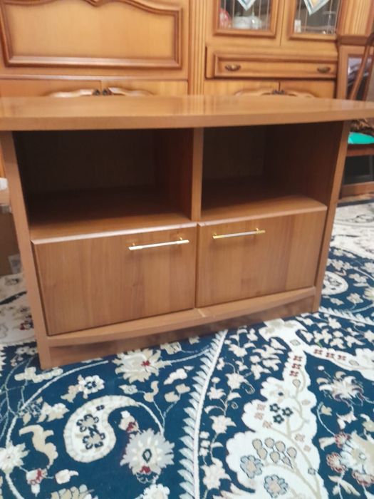 Продам подставку для телевизора