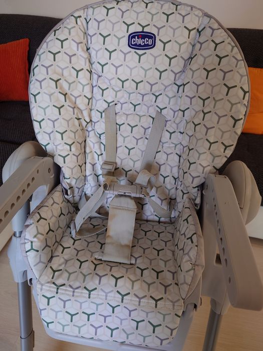 Chicco висок стол за хранене