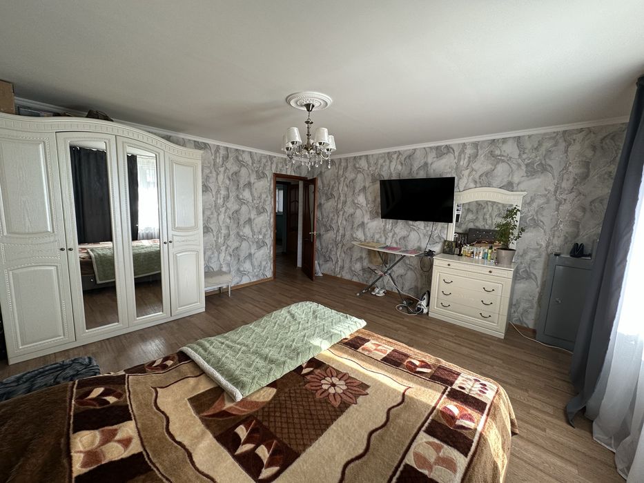 Продам дом 180 кв.м.