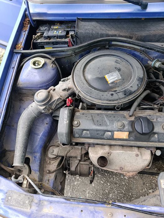Volkswagen polo на части (цяла)