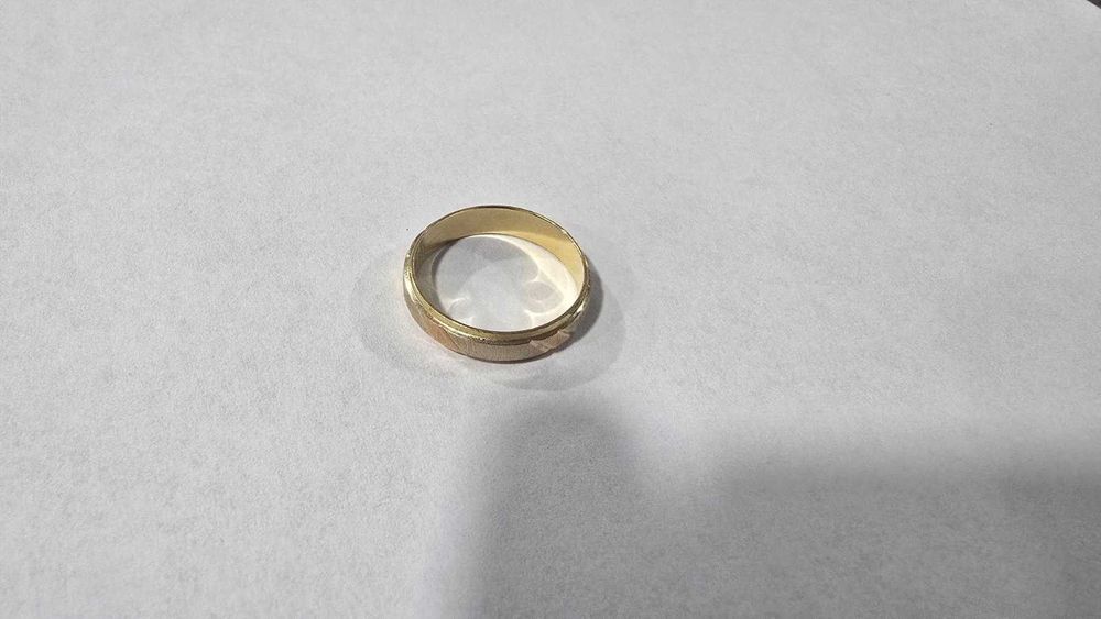 Златна халка  2,7гр. 18 карата