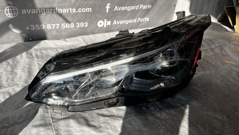 2 броя Фар VW Golf 8 ляв