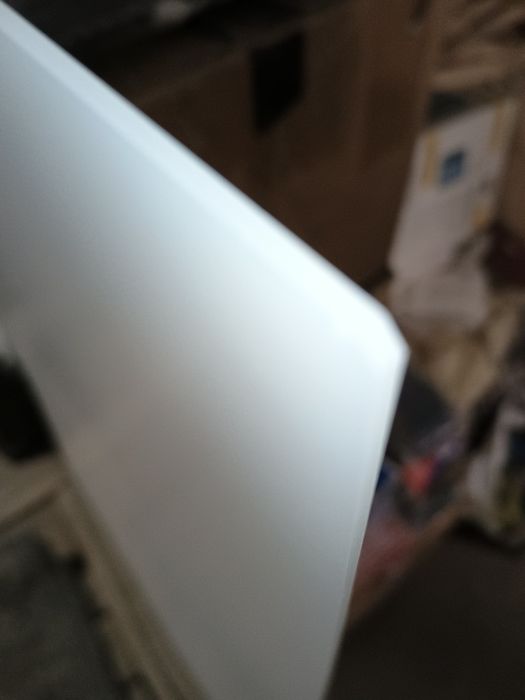 Оргстекло белое матовое.