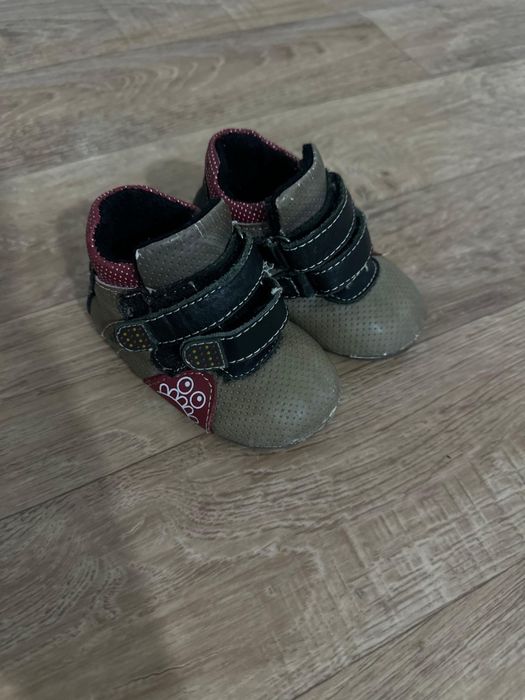 Тегін аяқ киім. Бесплатно.