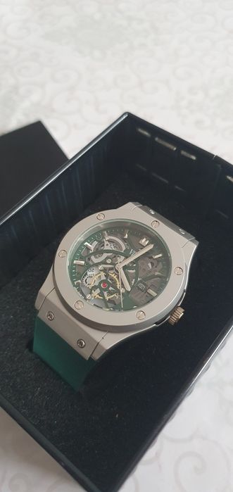 Продам наручные часы azekee.08