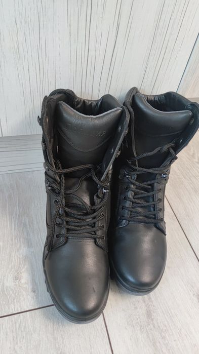 Зимни кубинки размер 40