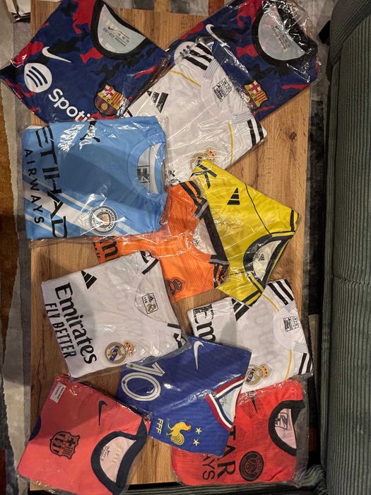 Reducere: Tricouri Echipamente fotbal copii – Cristiano Ronaldo