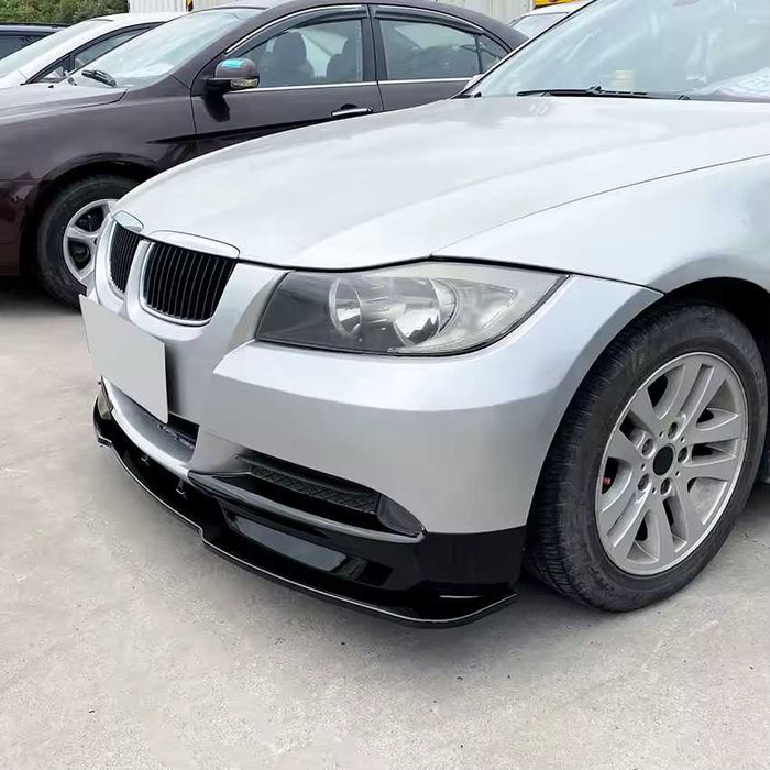 Lip Prelungire Bara Fata Cu Splitere BMW E90 NFL 05-08 cu Bara Normala