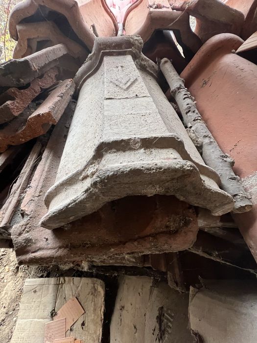 Подарявам Използвани керемиди