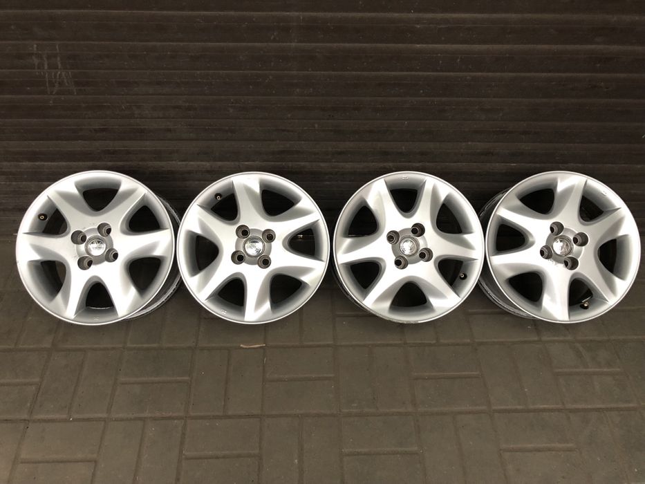 Диски на Тойота Королла r15