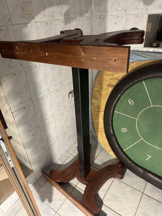 Masa poker profesionala