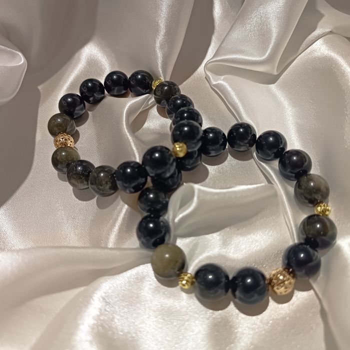Натуральный камень браслет