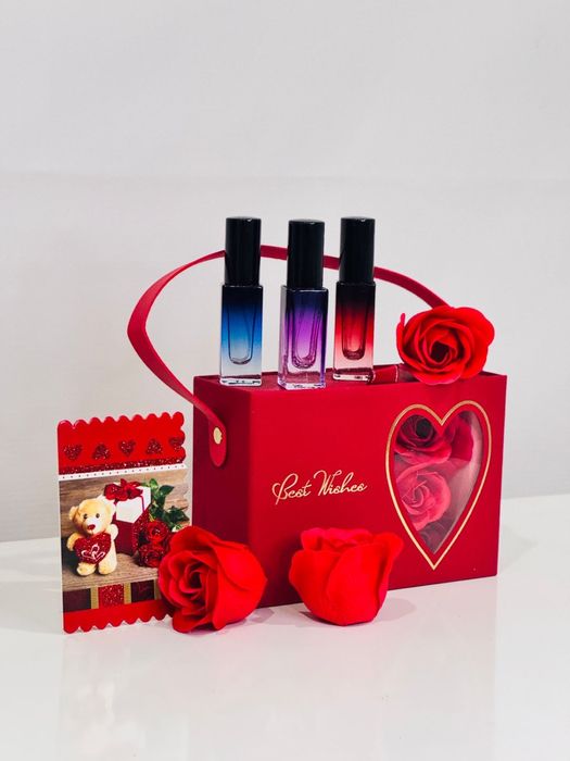 Подарочный бокс с парфюмом