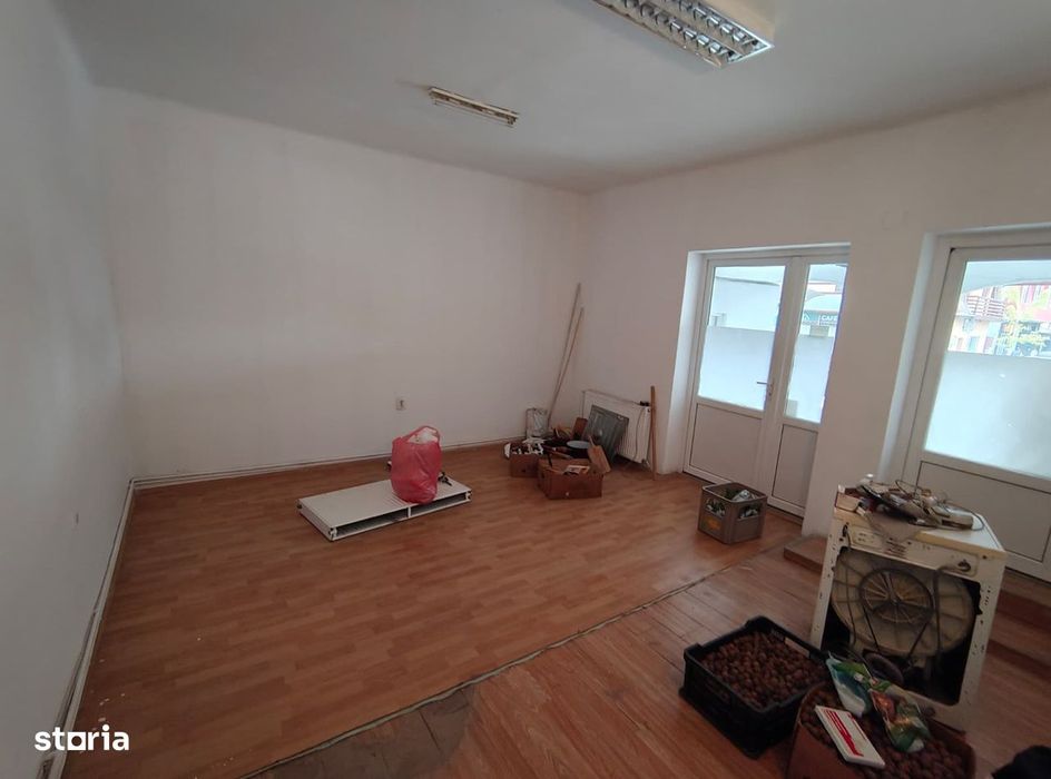 Spatiu comercial, 66 mp, Piata Armatei