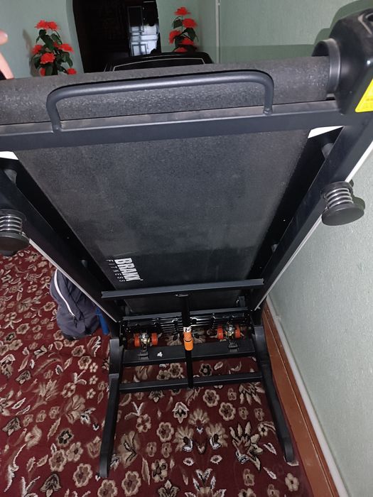 Беговой дорожки 120 кг новый