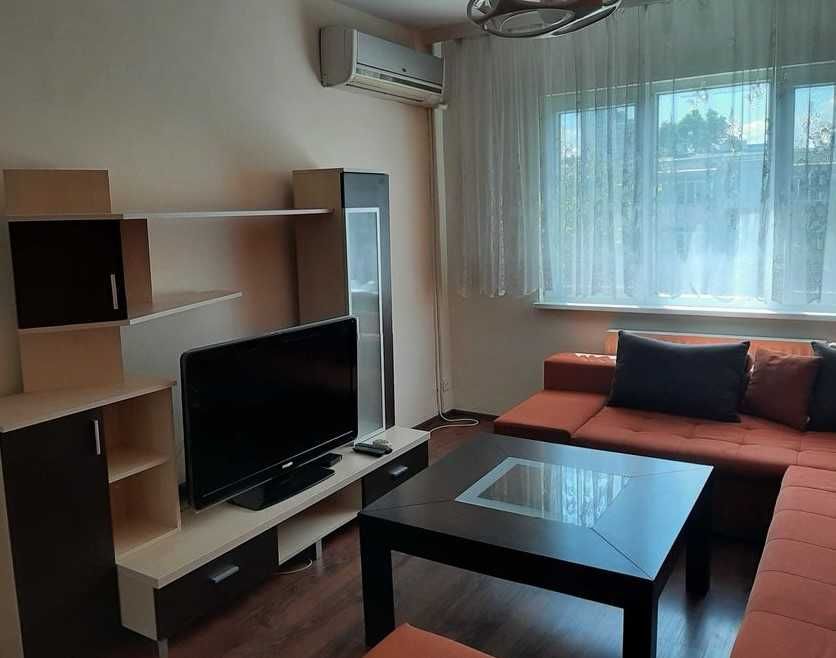 Дава се под наем Тристаен апартамент в Пловдив, Център - 90 кв.м за 443.7 € - Снимка #4