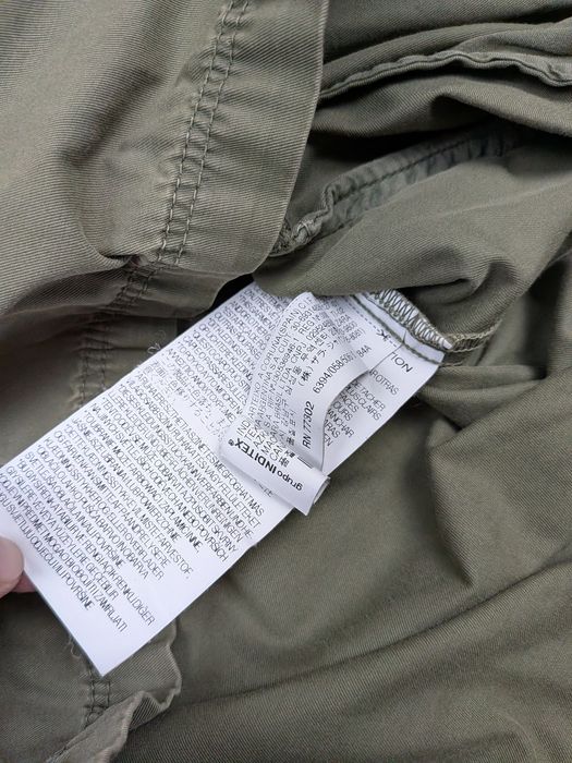 Jachetă Zara Stil Militar Verde Kaki cu Buzunare și Capse - Mărimea S