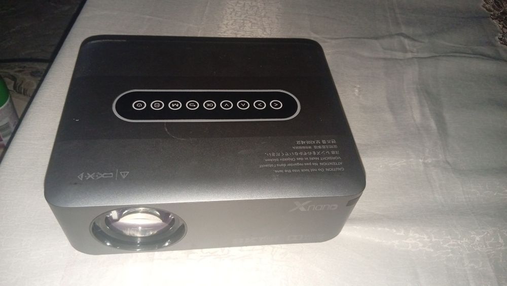 Proyektor Xnano 8K