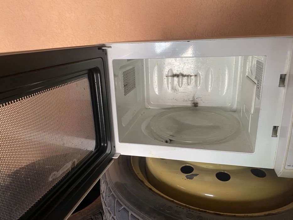 Микроволновка LG