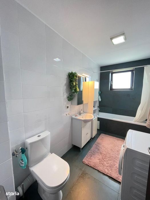 Garsonieră spațioasă de vânzare + loc de parcare | 86.500 €