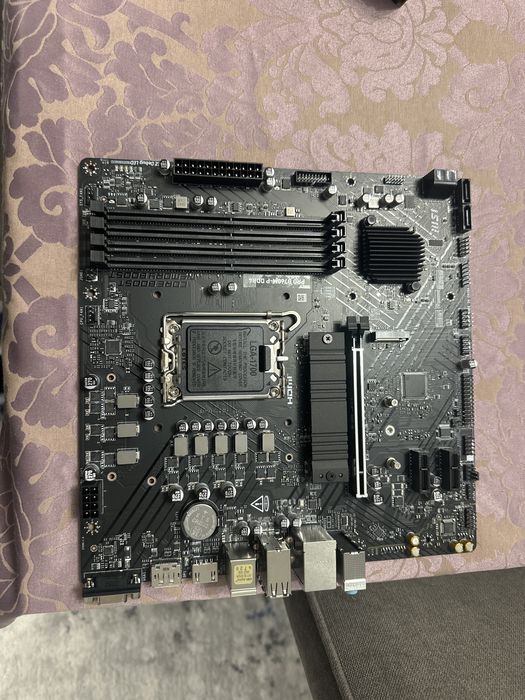Placa de baza Asus Pro B760 M-P DDR4