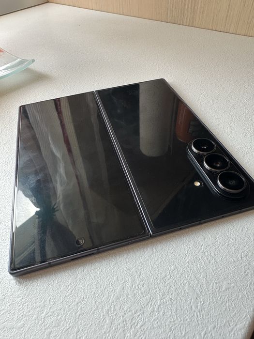 Samsung Fold 7 garanție și factura disponibile