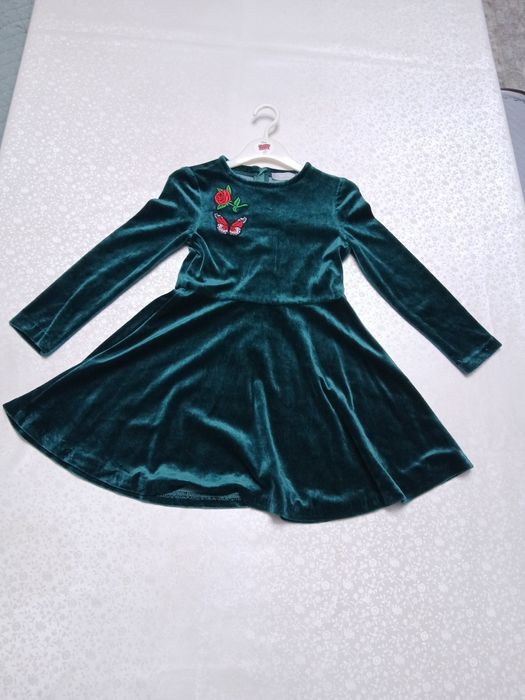 Платье для девочки 128см