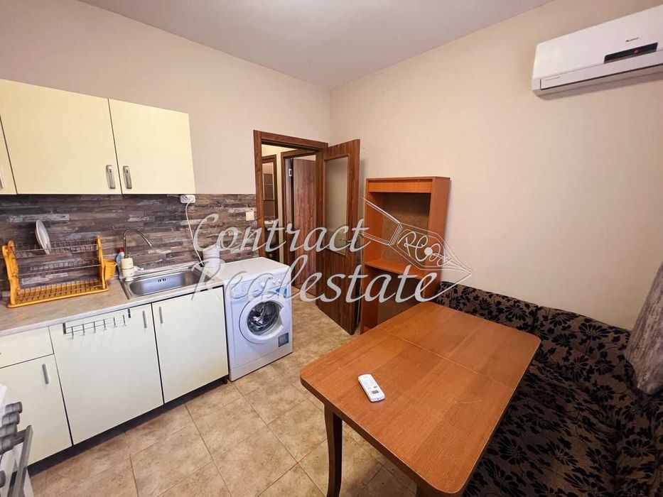 Дава се под наем Двустаен апартамент в Варна, Център - 35 кв.м за 357 € - Снимка #3