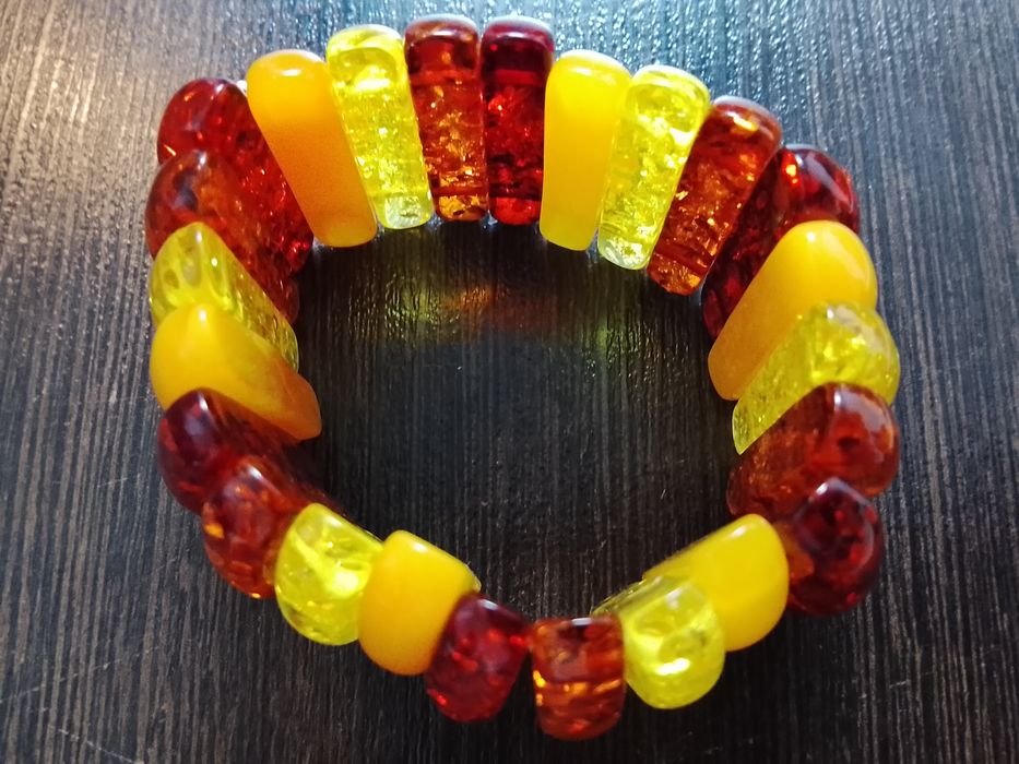 Браслет из янтаря